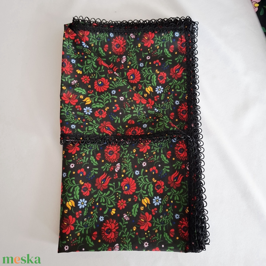 Magyaros tulipános futó asztalterítő, 135x40 cm dekoráció - otthon & életmód - konyhafelszerelés, tálalás - tálalás - terítő - Meska.hu