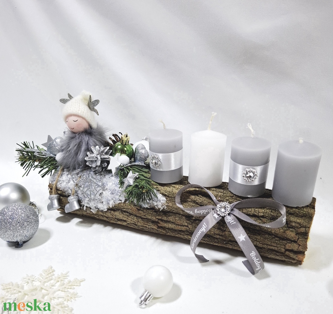 Adventi hókirálynő koszorú,  asztaldísz,  dekoráció - karácsony - adventi díszek - adventi asztaldísz - Meska.hu