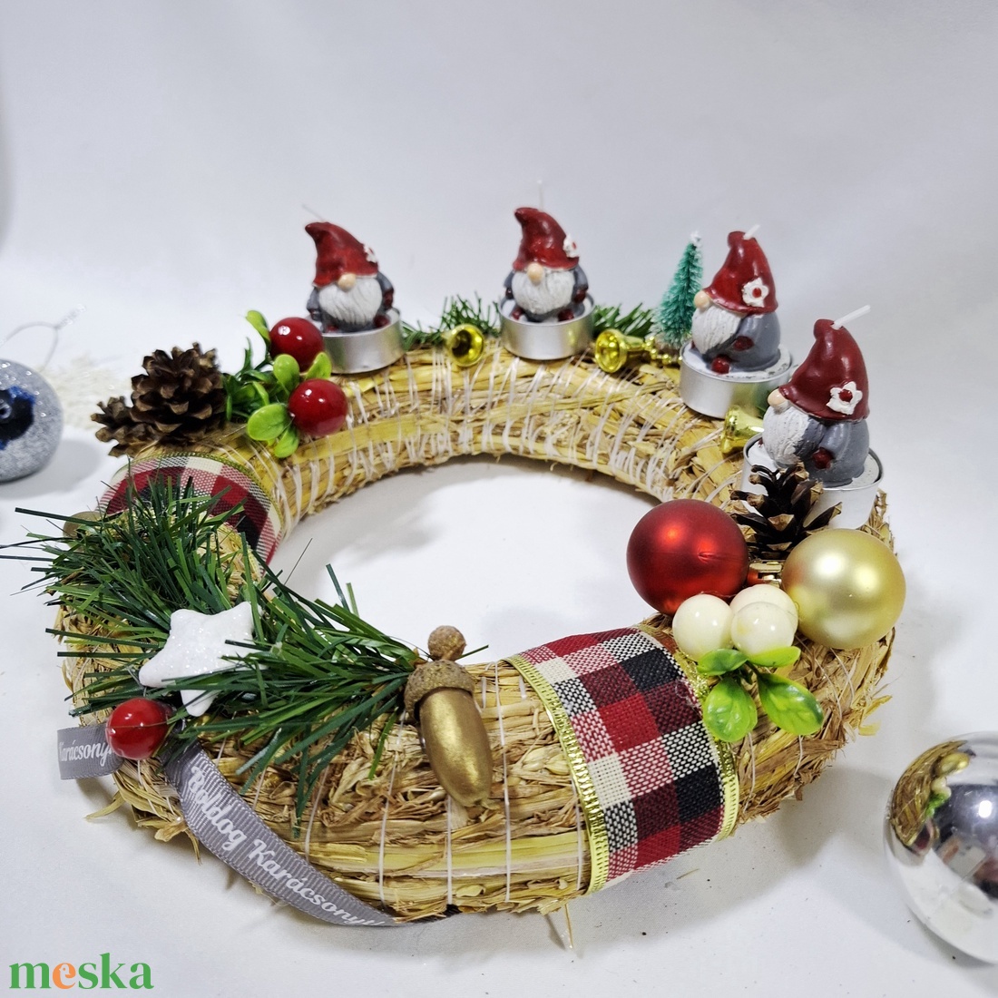 Adventi manó koszorú,  asztaldísz, karácsonyi dekoráció - karácsony - adventi díszek - adventi asztaldísz - Meska.hu Adventi manó koszorú,  asztaldísz, karácsonyi dekoráció - karácsony - adventi díszek - adventi asztaldísz - Meska.hu