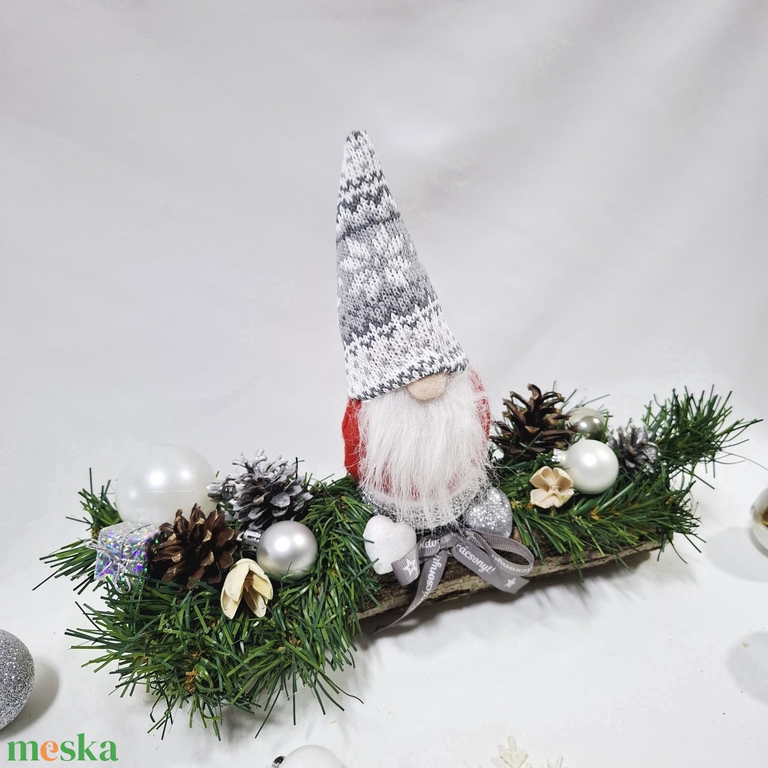 Adventi manó koszorú,  asztaldísz, karácsonyi dekoráció - karácsony - adventi díszek - adventi asztaldísz - Meska.hu Adventi manó koszorú,  asztaldísz, karácsonyi dekoráció - karácsony - adventi díszek - adventi asztaldísz - Meska.hu