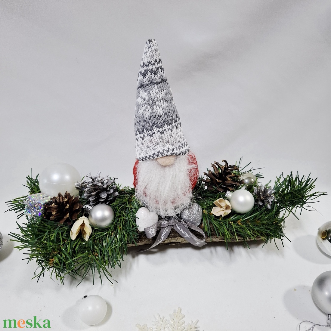 Adventi manó koszorú,  asztaldísz, karácsonyi dekoráció - karácsony - adventi díszek - adventi asztaldísz - Meska.hu Adventi manó koszorú,  asztaldísz, karácsonyi dekoráció - karácsony - adventi díszek - adventi asztaldísz - Meska.hu