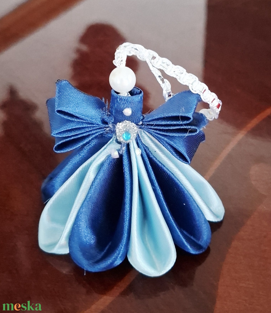 Angyalka szaténból, dekoráció, karácsonyfa dísz - karácsony - karácsonyi lakásdekoráció - karácsonyi lakásdíszek - Meska.hu