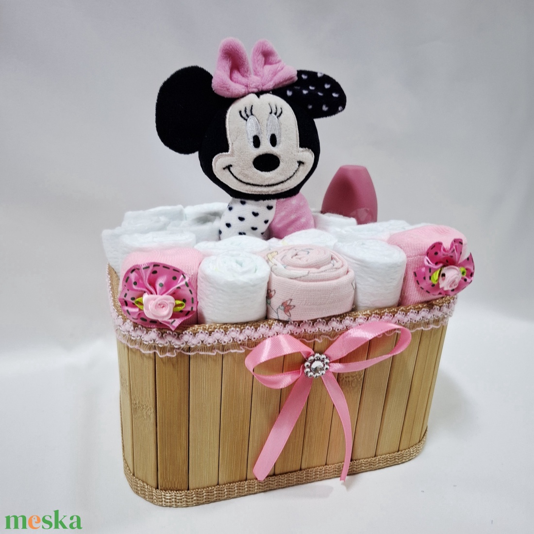  Minnie baba box, pelenkatorta 4-8 kg pelenkatorony, babaváró csomag, kelengye - baba - mama - pelenkázó, babafürdető kellékek - pelenkatorta - Meska.hu