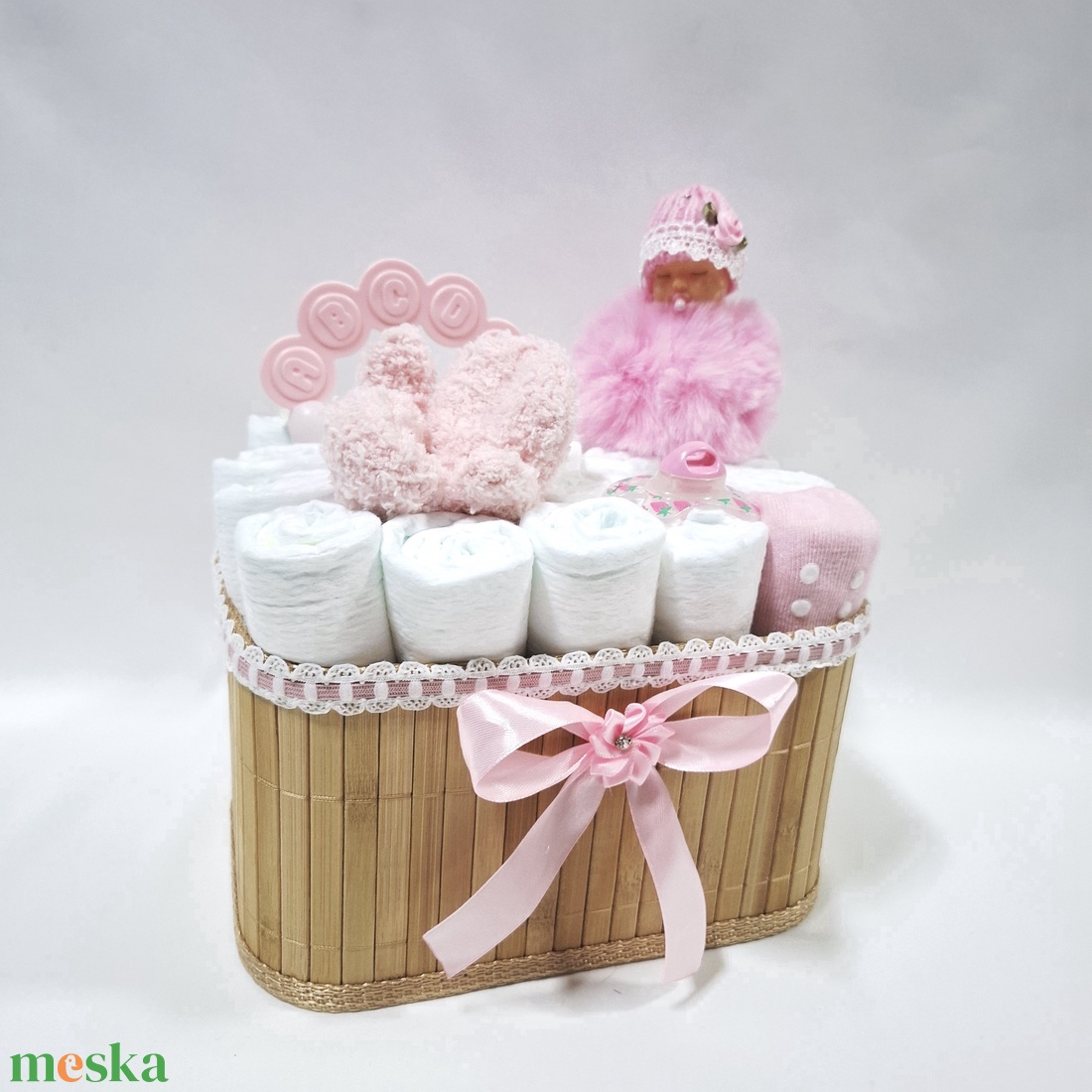 Kis baba box, pelenkatorta 2-5kg pelenkatorony, babaváró csomag, kelengye - baba - mama - pelenkázó, babafürdető kellékek - pelenkatorta - Meska.hu