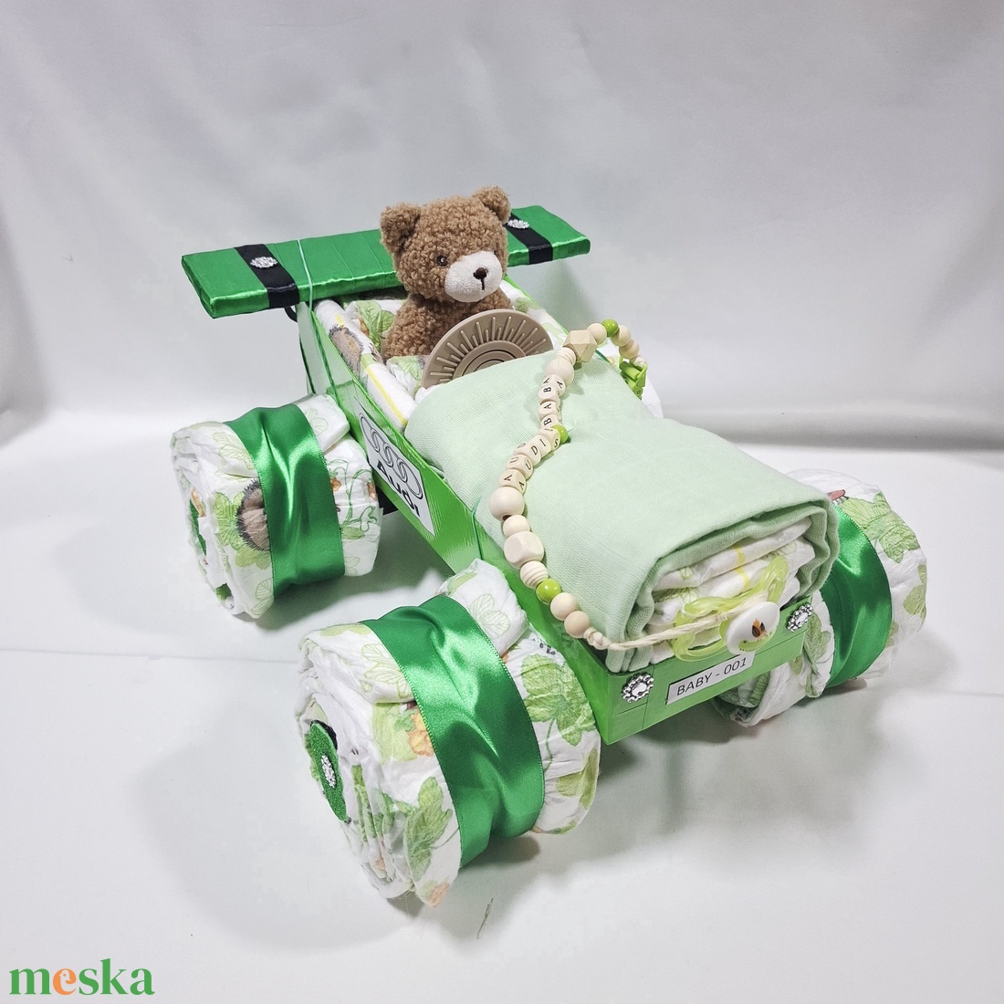 Audi autó pelenkatorta, 2-5 kg pelenkatorony, babaváró csomag - baba - mama - pelenkázó, babafürdető kellékek - pelenkatorta - Meska.hu