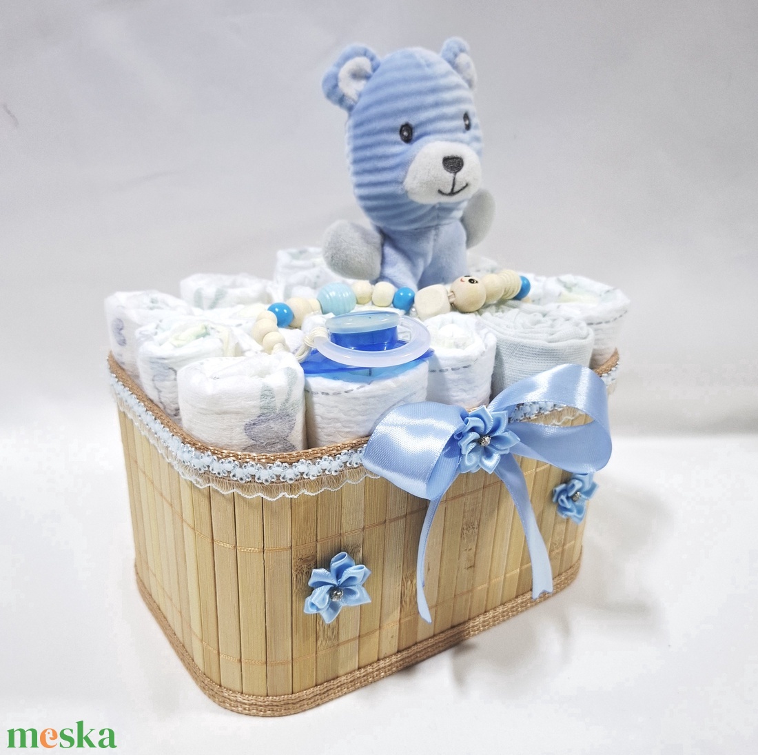Maci baba box, pelenkatorta 2-5 kg pelenkatorony, babaváró csomag, kelengye - baba - mama - pelenkázó, babafürdető kellékek - pelenkatorta - Meska.hu