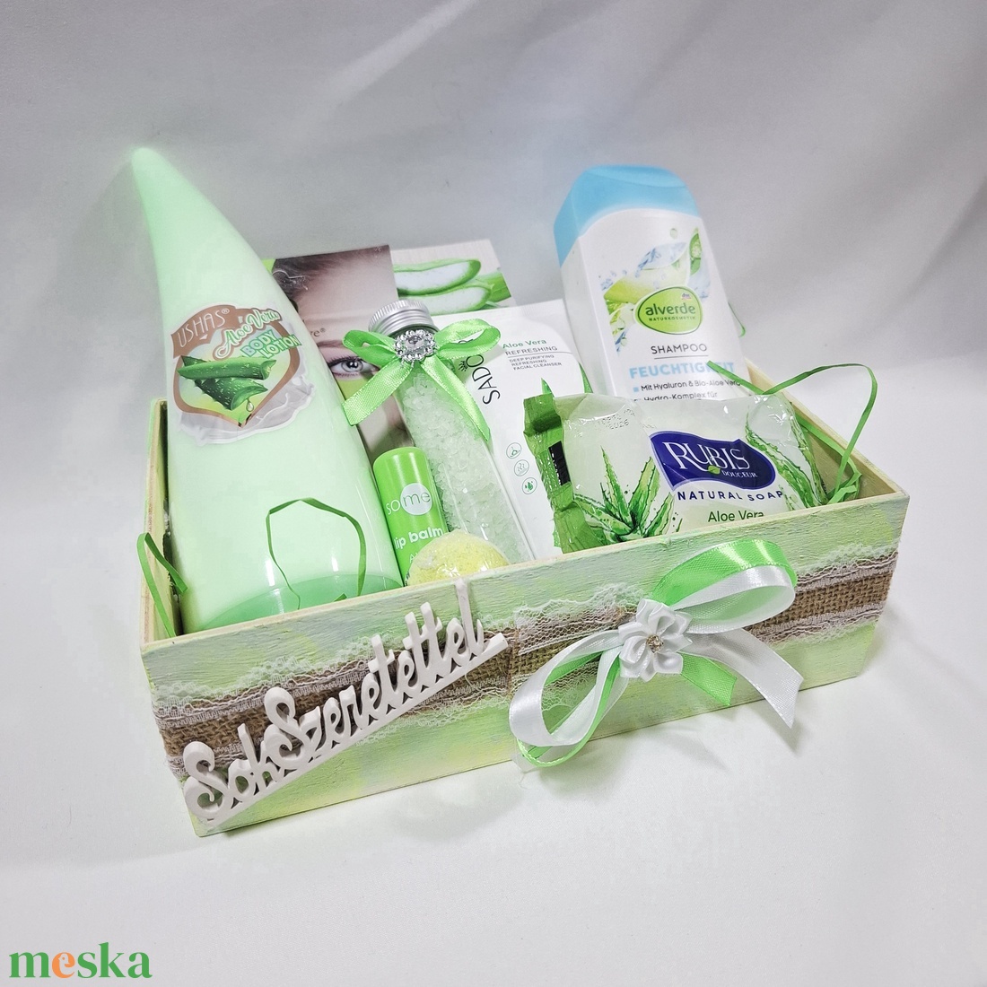Vitamin gazdag Aloe vera kényeztető csomag, SPA doboz, kozmetikai csomag  - szépségápolás - kozmetikai ajándékcsomag - Meska.hu