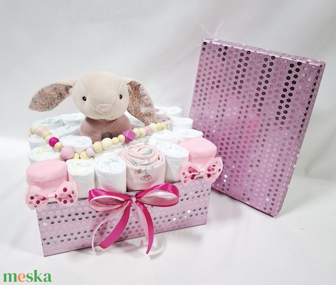 Nyuszi pelenkatorta , 2-5 kg pelenkatorony, babaváró csomag, kelengye - baba - mama - pelenkázó, babafürdető kellékek - pelenkatorta - Meska.hu