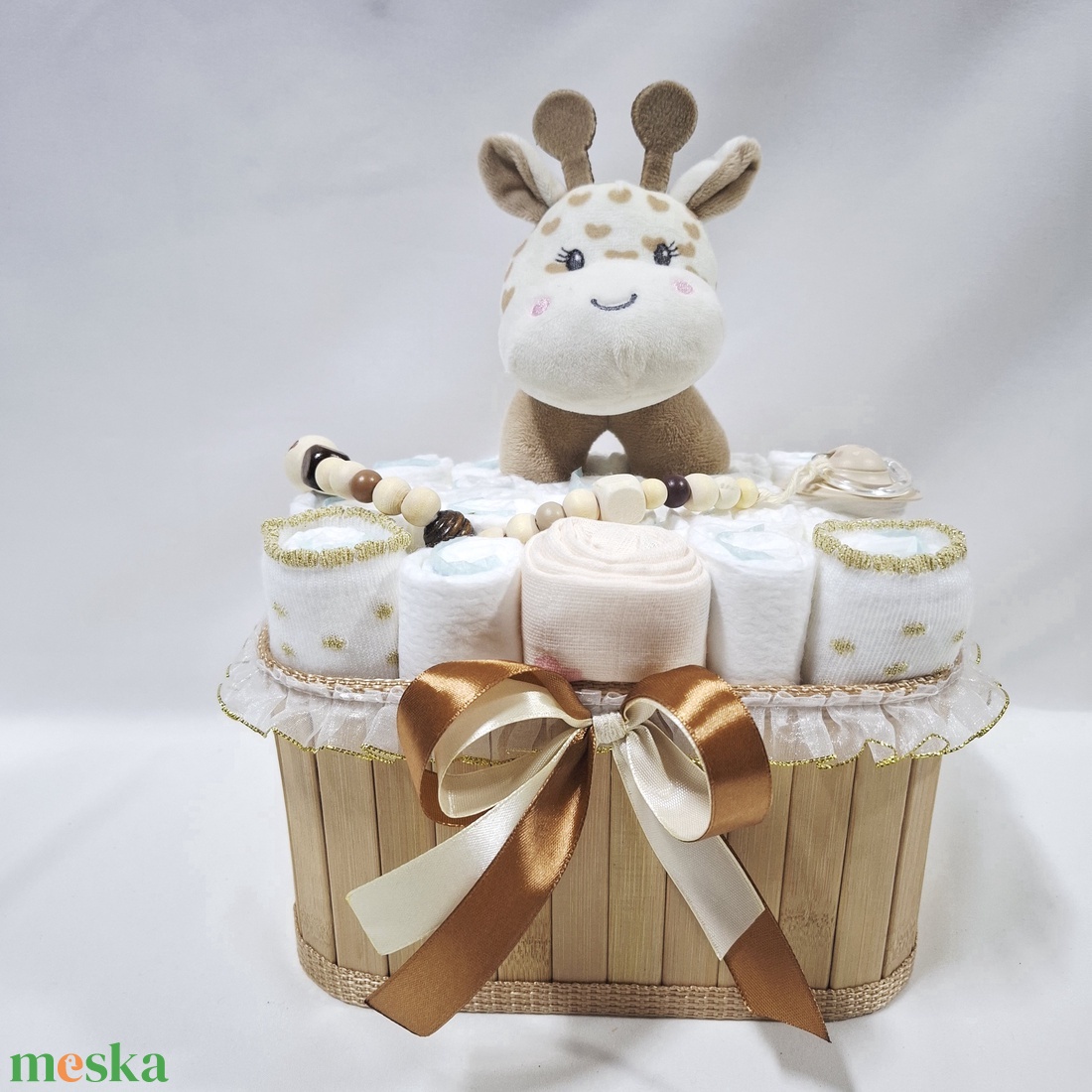 Kis boci baba box, pelenkatorta 4-8 kg pelenkatorony, babaváró csomag, baba kelengye - baba - mama - pelenkázó, babafürdető kellékek - pelenkatorta - Meska.hu