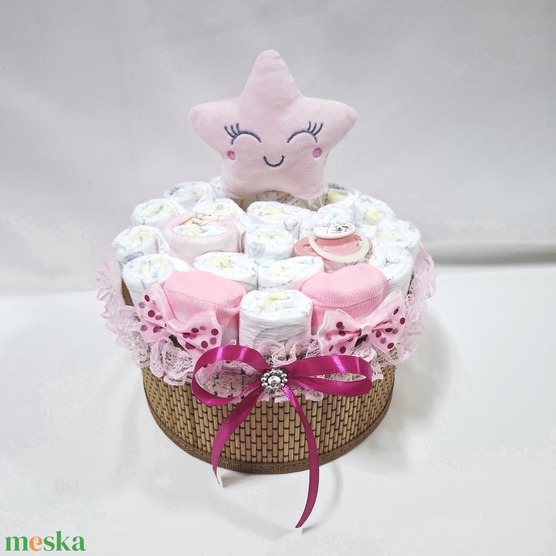 Kis csillag baba box, pelenkatorta 2-5 kg pelenkatorony, babaváró csomag, kelengye - baba - mama - pelenkázó, babafürdető kellékek - pelenkatorta - Meska.hu