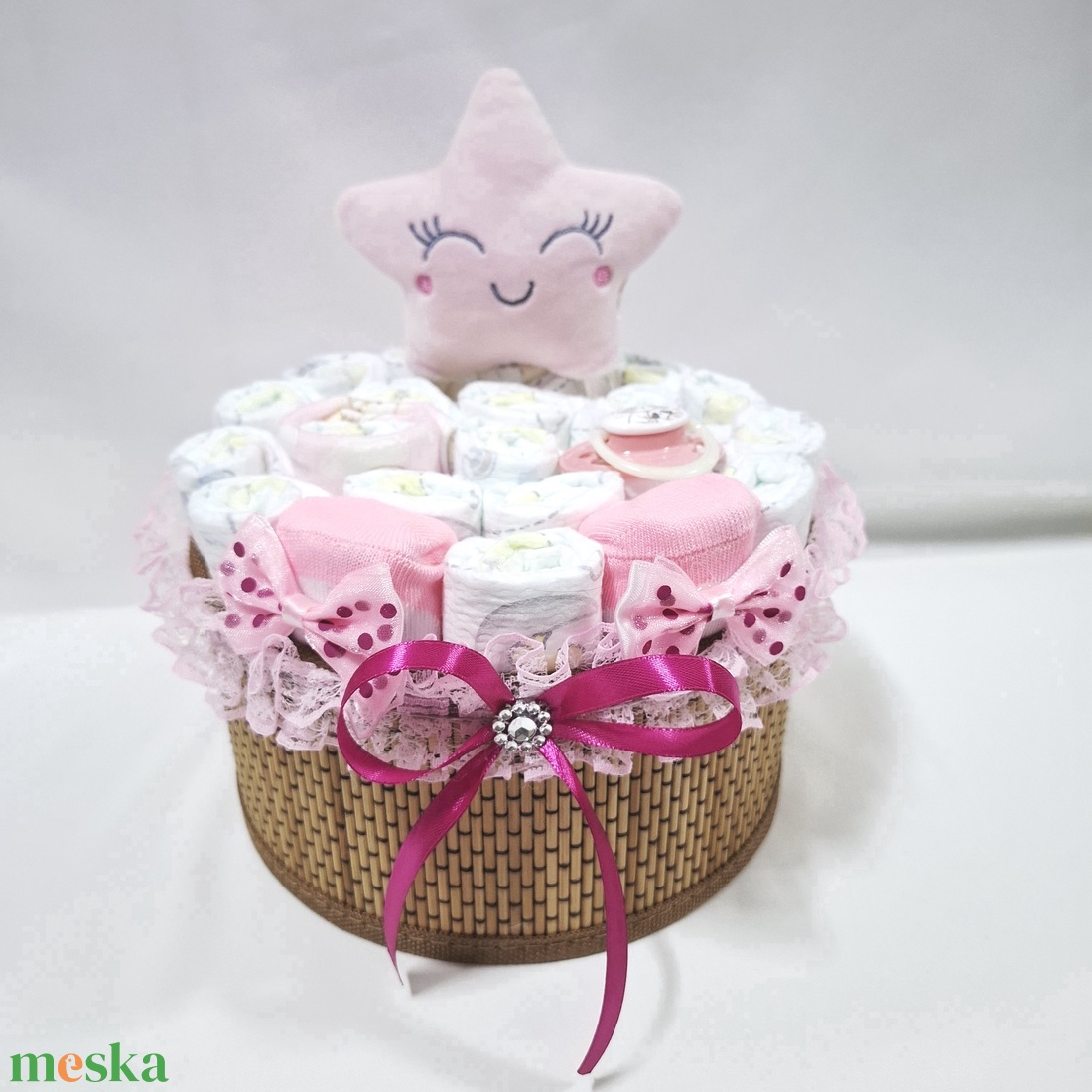 Kis csillag baba box, pelenkatorta 2-5 kg pelenkatorony, babaváró csomag, kelengye - baba - mama - pelenkázó, babafürdető kellékek - pelenkatorta - Meska.hu