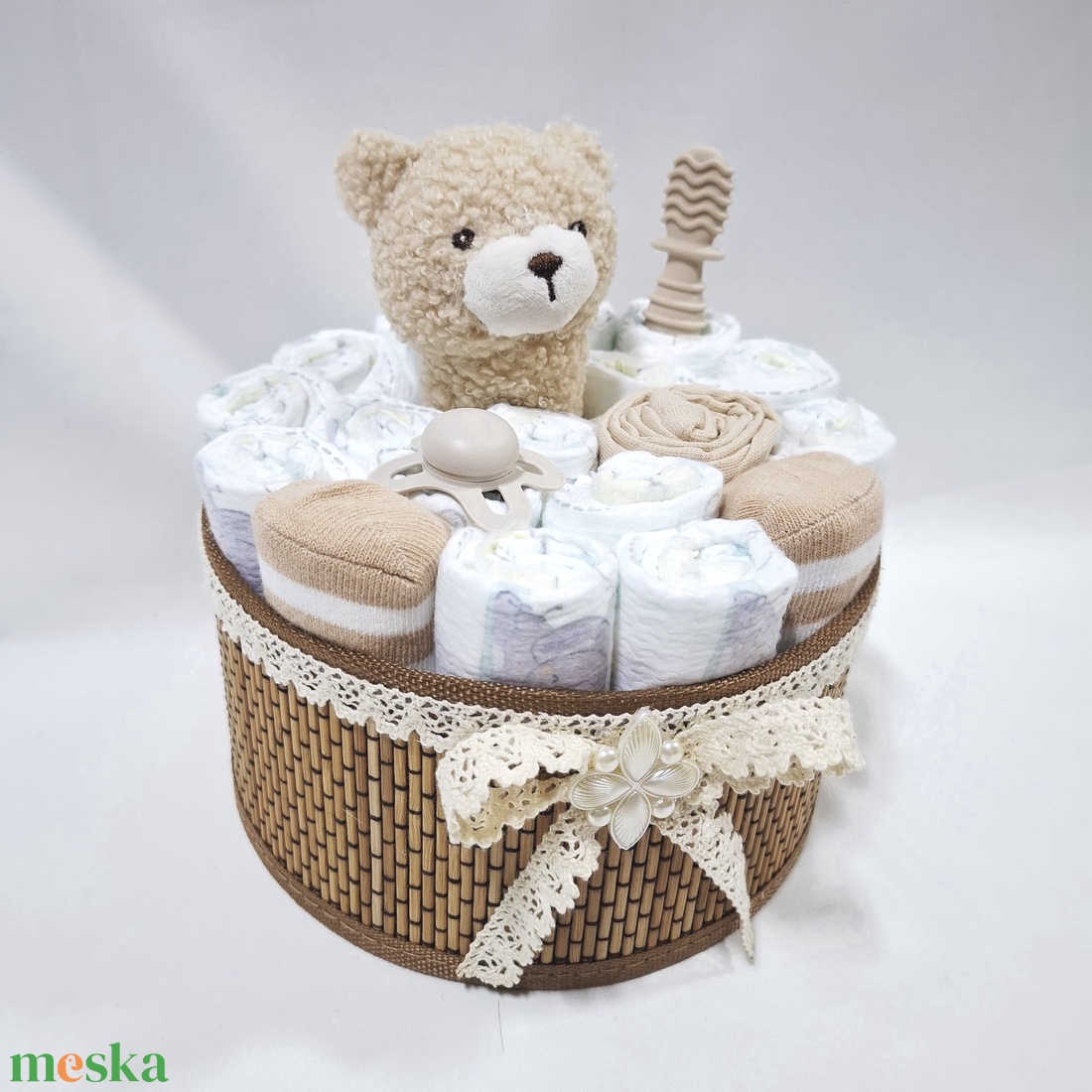 Maci baba box, pelenkatorta 4-8 kg pelenkatorony, babaváró csomag, kelengye - baba - mama - pelenkázó, babafürdető kellékek - pelenkatorta - Meska.hu