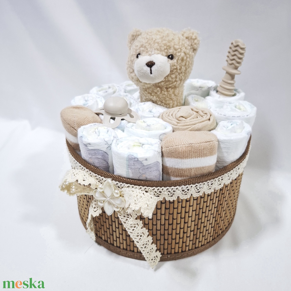 Maci baba box, pelenkatorta 4-8 kg pelenkatorony, babaváró csomag, kelengye - baba - mama - pelenkázó, babafürdető kellékek - pelenkatorta - Meska.hu