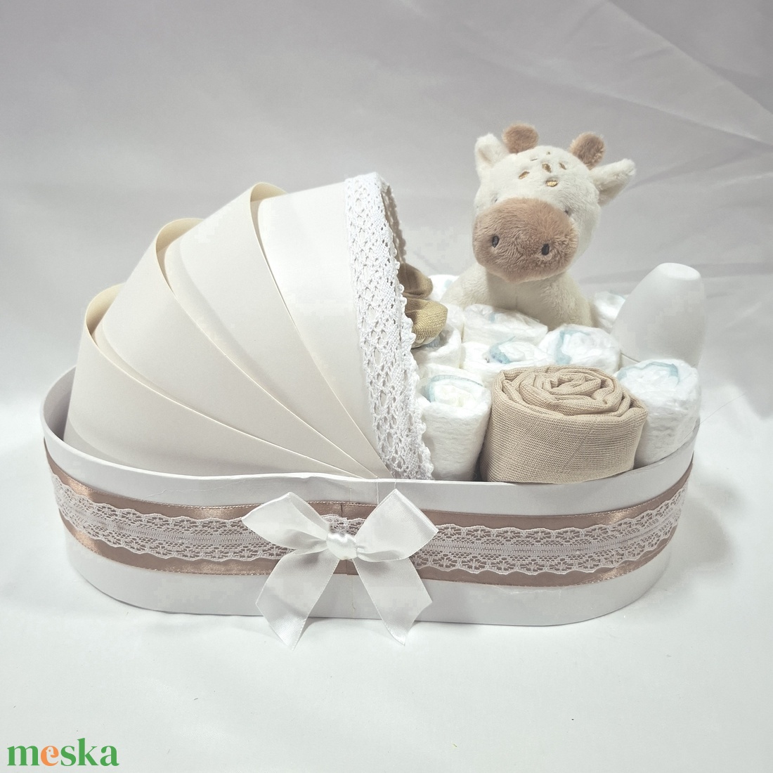 Boci baba box,pelenkatorta 4-8 kg pelenka doboz, babaváró csomag, kelengye - baba - mama - babalátogató ajándékcsomag - Meska.hu