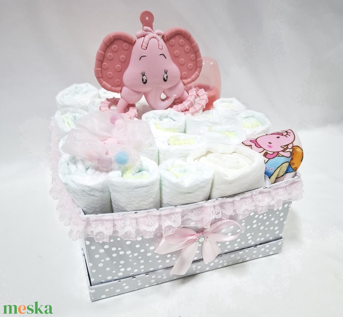 Kis elefánt pelenkatorony, 4-8 kg pelenkatorta, babaváró csomag , kelengye - baba - mama - pelenkázó, babafürdető kellékek - pelenkatorta - Meska.hu