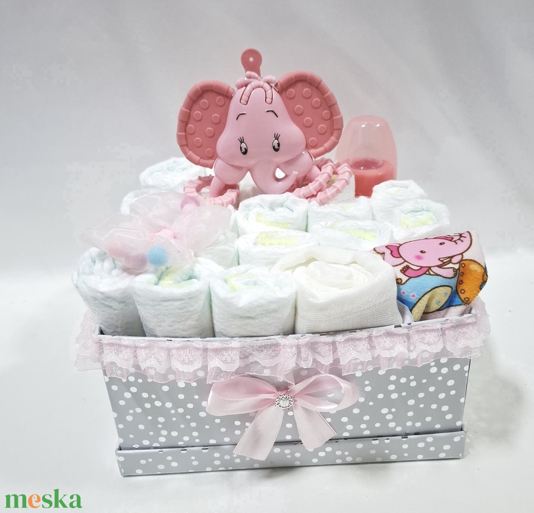 Kis elefánt pelenkatorony, 4-8 kg pelenkatorta, babaváró csomag , kelengye - baba - mama - pelenkázó, babafürdető kellékek - pelenkatorta - Meska.hu