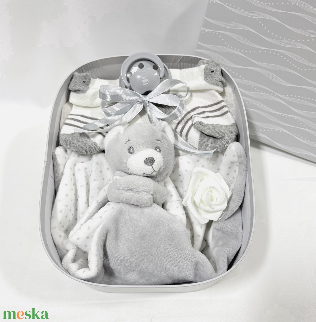 Maci baba box,  pelenkatorta 2-5kg,pelenka doboz, babaváró csomag - baba - mama - babalátogató ajándékcsomag - Meska.hu