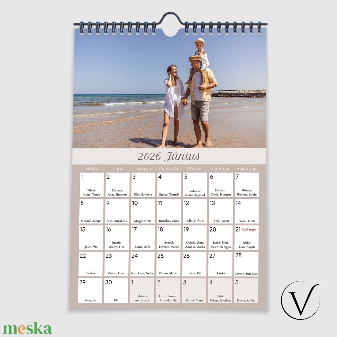 Egyedi fényképes naptár névnapokkal, ünnepnapokkal 2026 - otthon & életmód - papír, írószer - naptár & tervező - Meska.hu