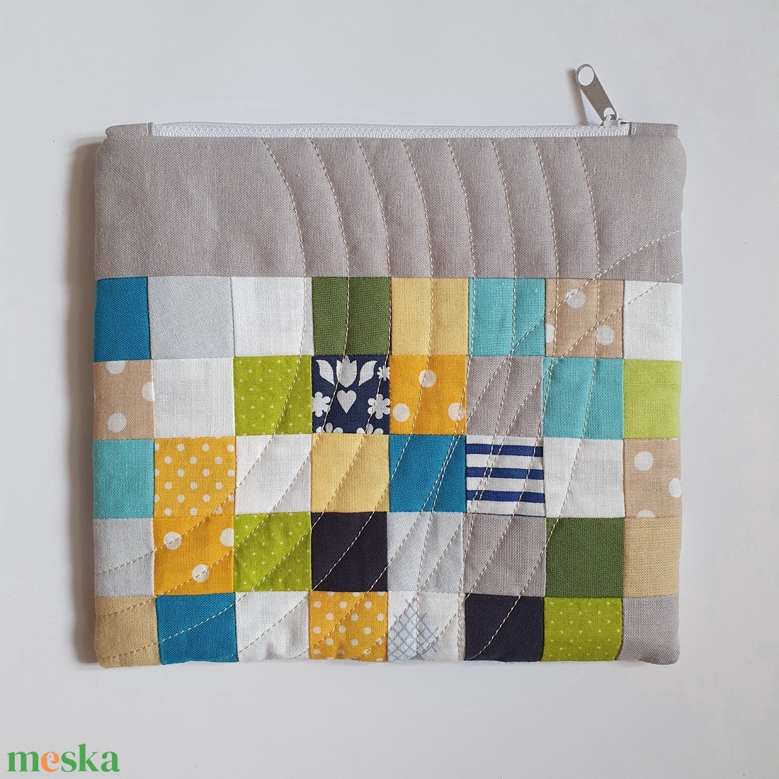 Patchwork neszesszer 2. - táska & tok - neszesszer - Meska.hu Patchwork neszesszer 2. - táska & tok - neszesszer - Meska.hu