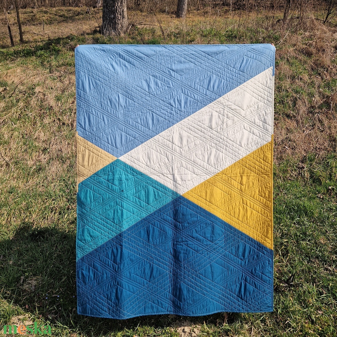 Modern throw quilt - egyedi takaró / ágytakaró - otthon & életmód - lakástextil - felnőtt takaró, pléd - Meska.hu Modern throw quilt - egyedi takaró / ágytakaró - otthon & életmód - lakástextil - felnőtt takaró, pléd - Meska.hu