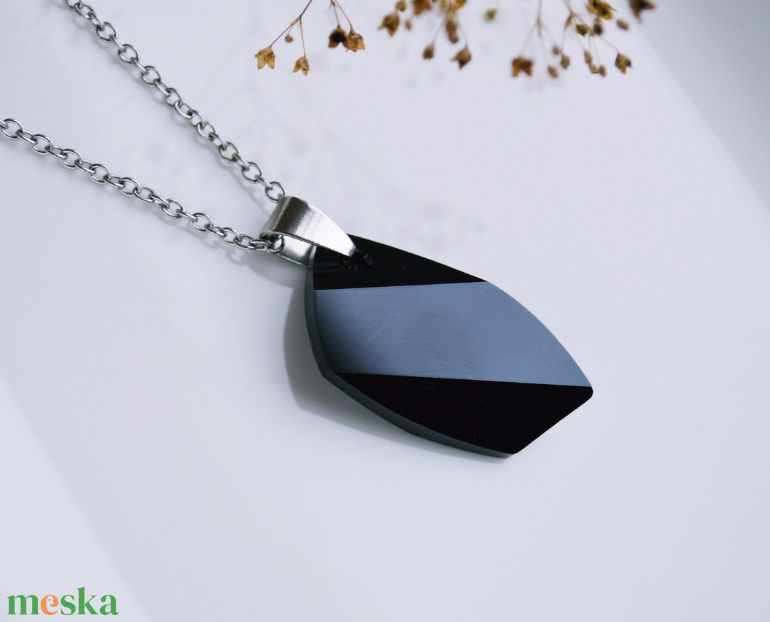 Swarovski kristályos nemesacél lánc - ékszer - nyaklánc - medál - Meska.hu Swarovski kristályos nemesacél lánc - ékszer - nyaklánc - medál - Meska.hu