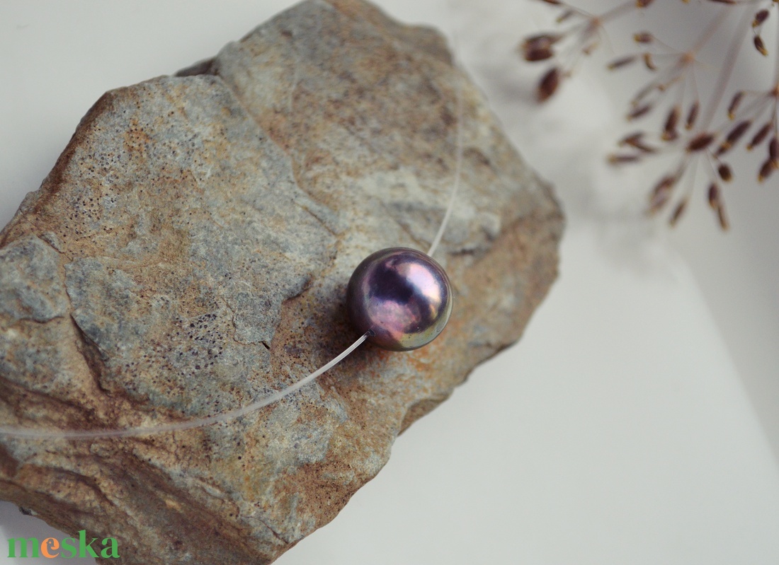 Tenyésztett gyöngy damil szálon - ékszer - nyaklánc - medálos nyaklánc - Meska.hu