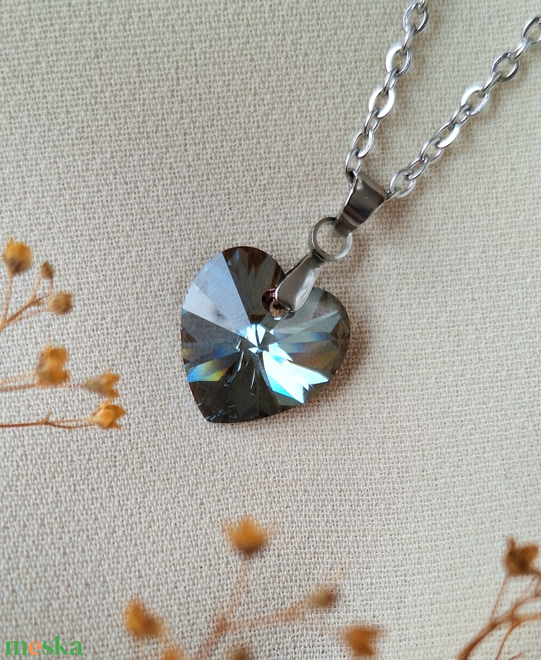 Swarovski medál acél nyakláncon - ékszer - nyaklánc - medálos nyaklánc - Meska.hu Swarovski medál acél nyakláncon - ékszer - nyaklánc - medálos nyaklánc - Meska.hu