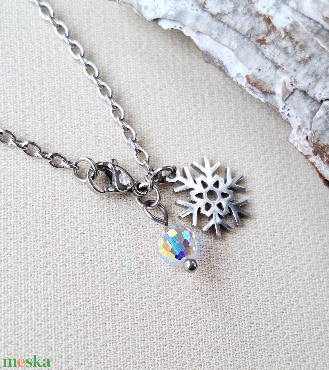 Nemesacél karlánc hópehely medállal - ékszer - karkötő - lánc karkötő - Meska.hu