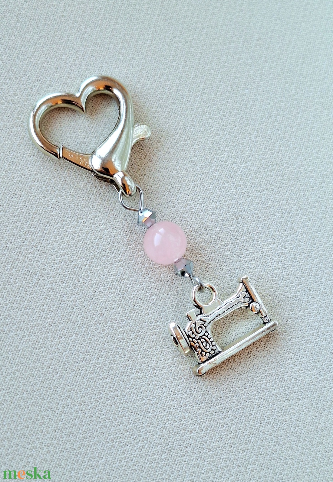 Varrógép kulcstartó - táska & tok - kulcstartó & táskadísz - kulcstartó - Meska.hu