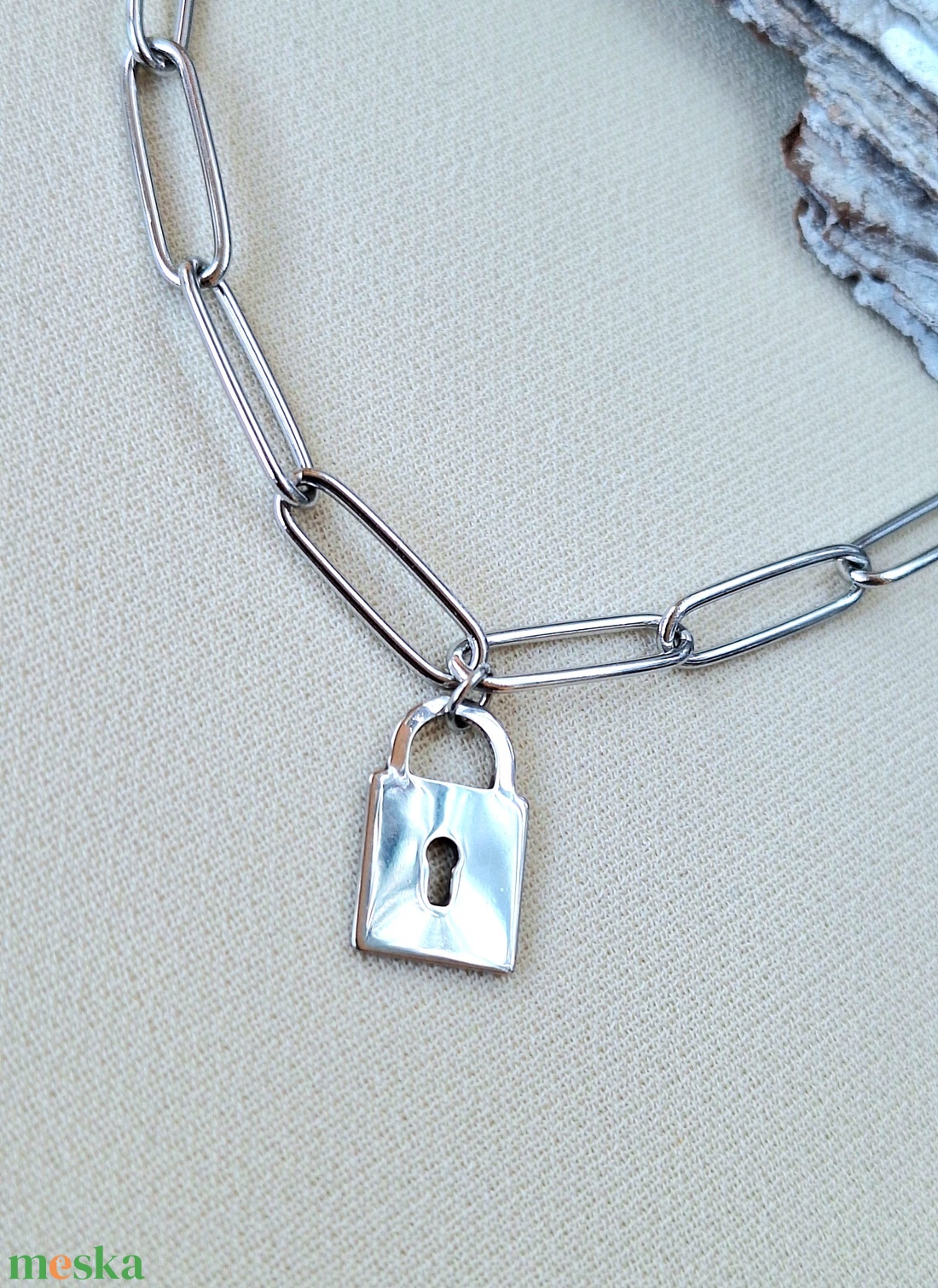 Nemesacél nyaklánc medállal - ékszer - nyaklánc - medál - Meska.hu