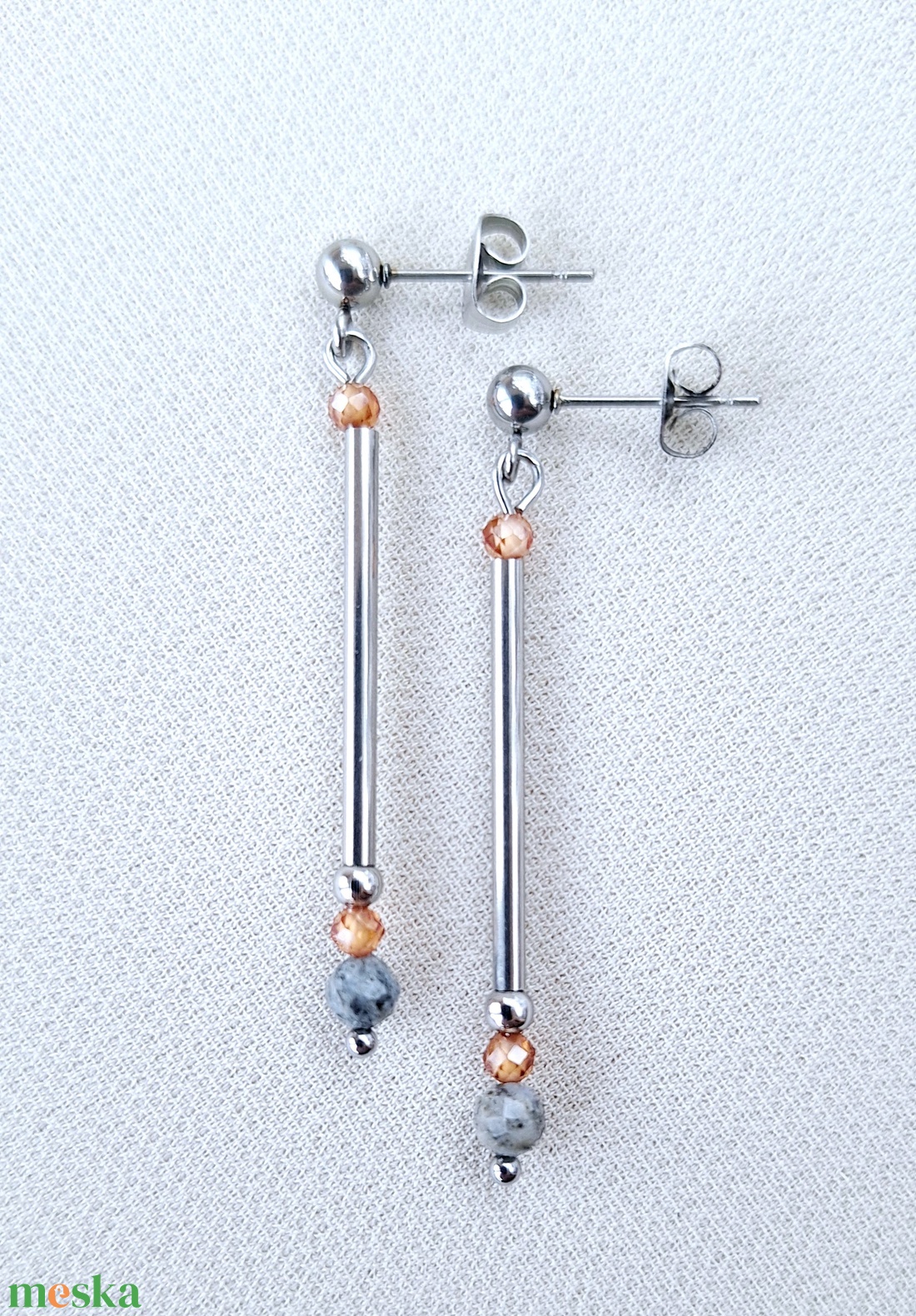 Cirkon és rodokrozit fülbevaló - ékszer - fülbevaló - lógó fülbevaló - Meska.hu