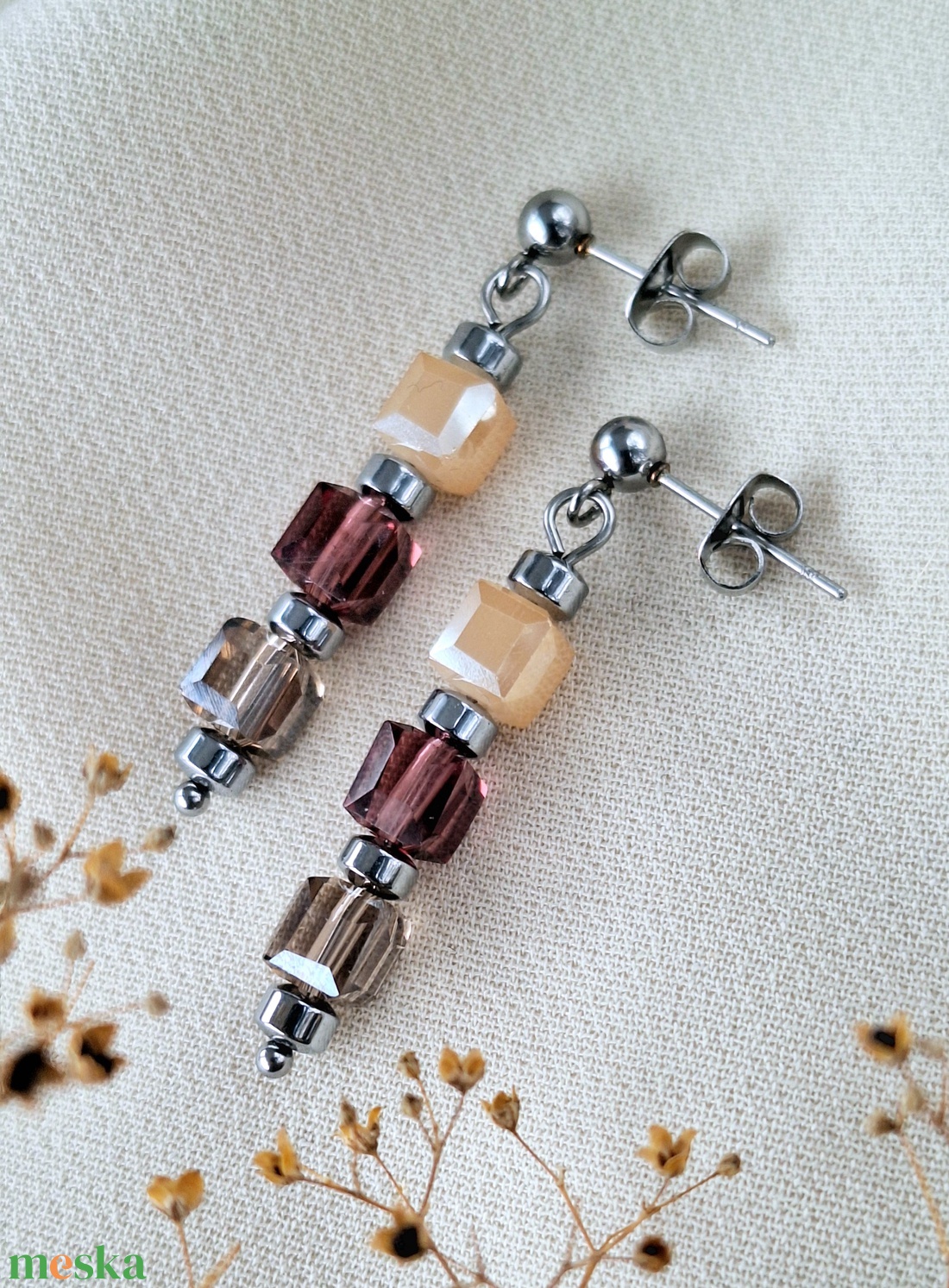 Kockagyöngyös nemesacél fülbevaló - ékszer - fülbevaló - lógó fülbevaló - Meska.hu