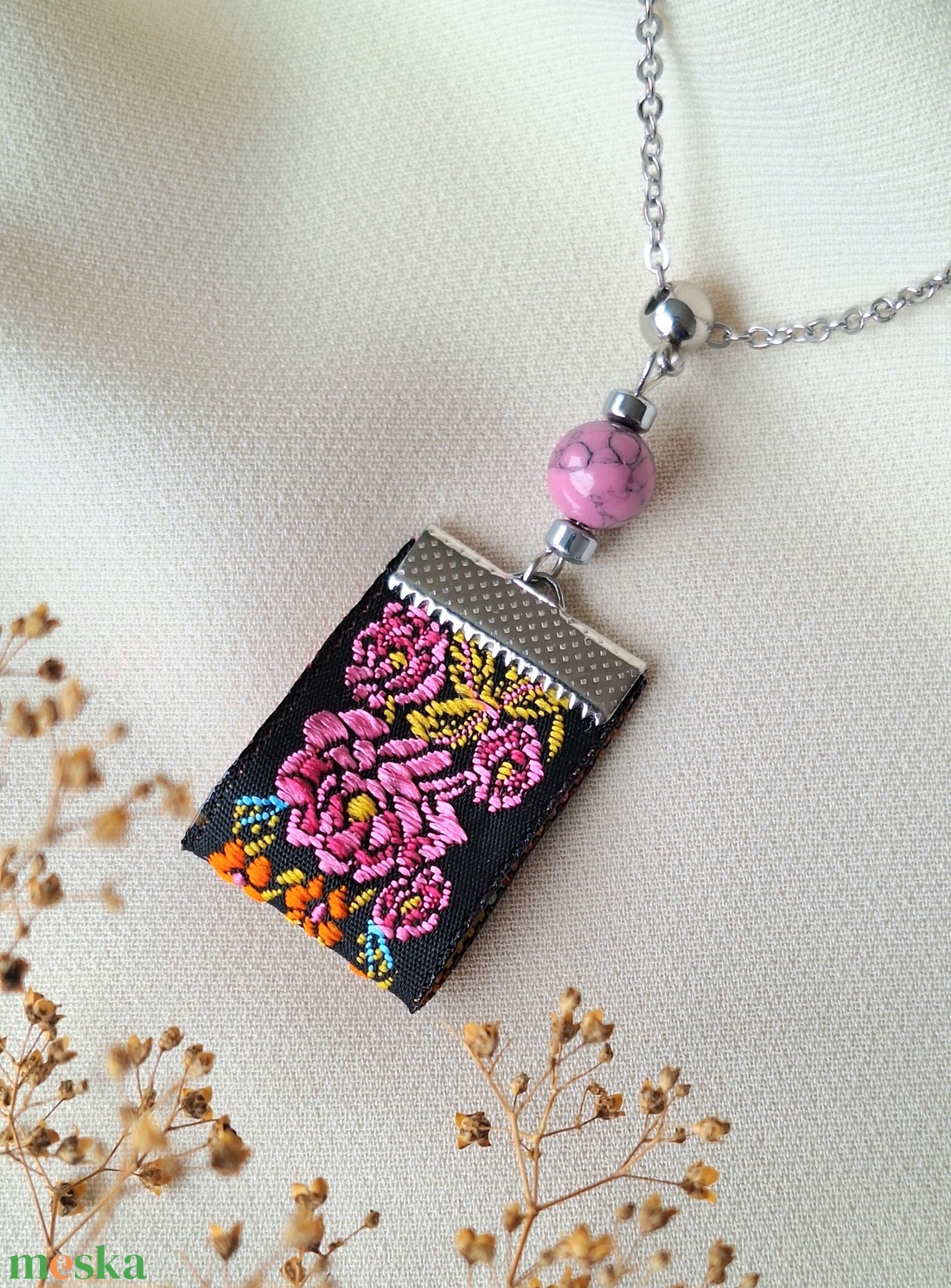 Nemesacél nyaklánc medállal - ékszer - nyaklánc - medál - Meska.hu