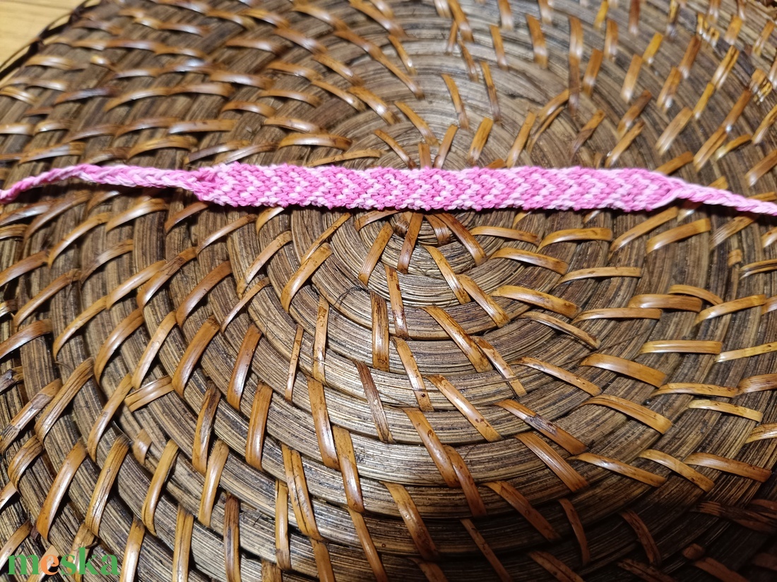 Szív mintás karkötő  - ékszer - karkötő - fonott karkötő - Meska.hu