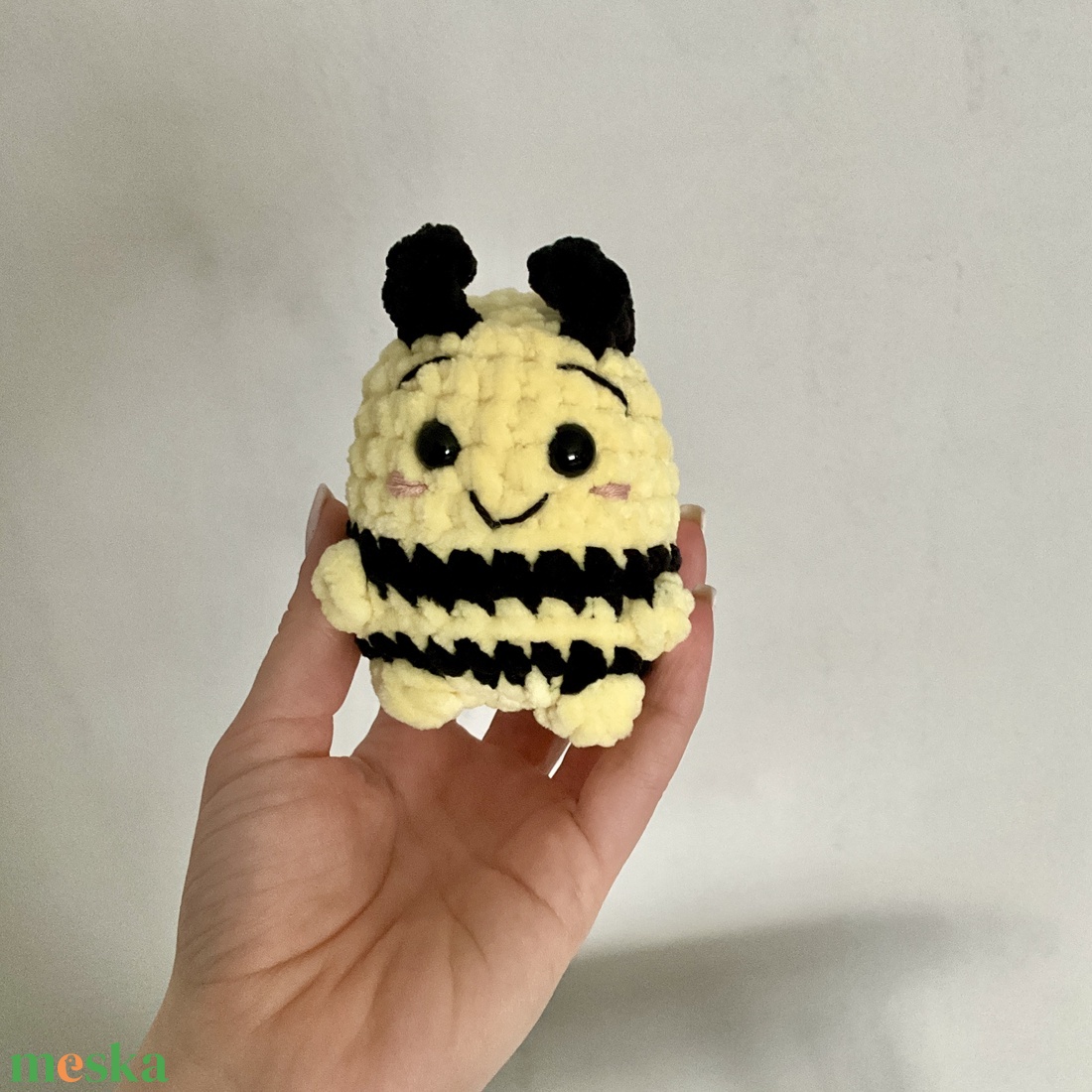 Horgolt mini méhecske - játék & sport - plüssállat & játékfigura - más figura - Meska.hu