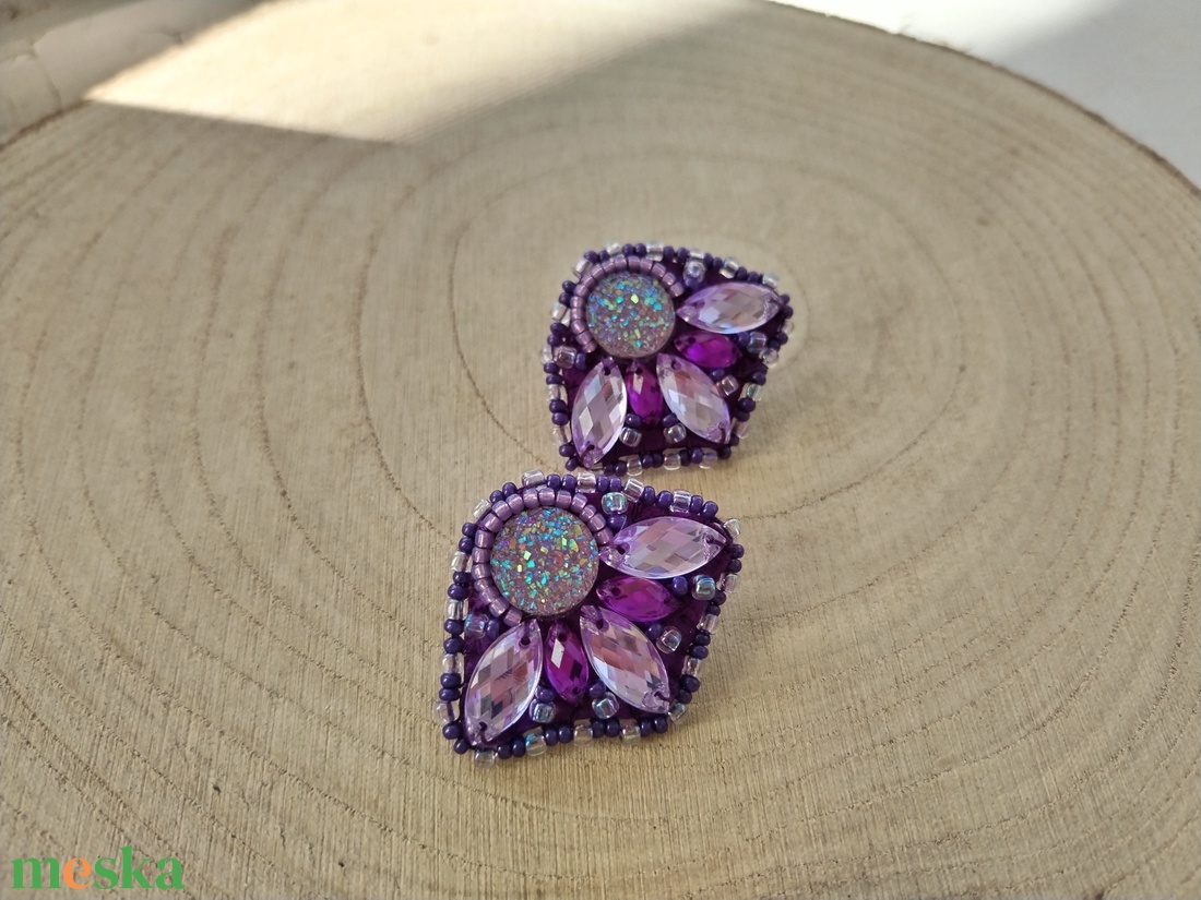 Lilac füli - ékszer - fülbevaló - pötty fülbevaló - Meska.hu