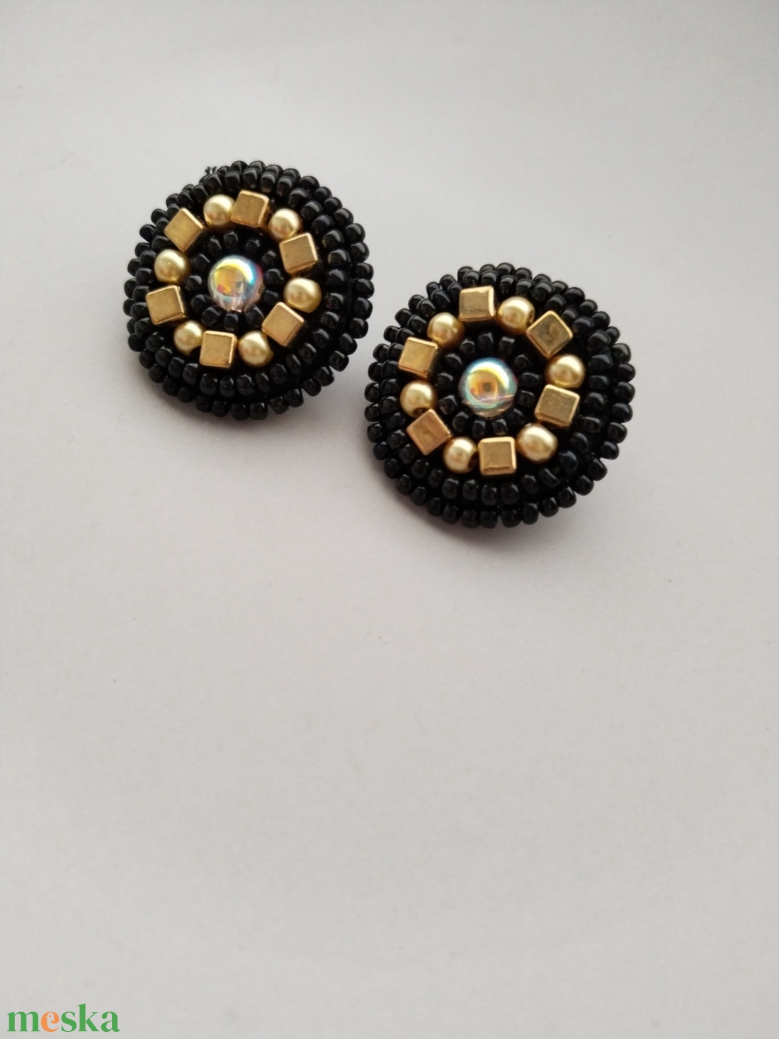 BG beszúrós fülbevaló - ékszer - fülbevaló - pötty fülbevaló - Meska.hu