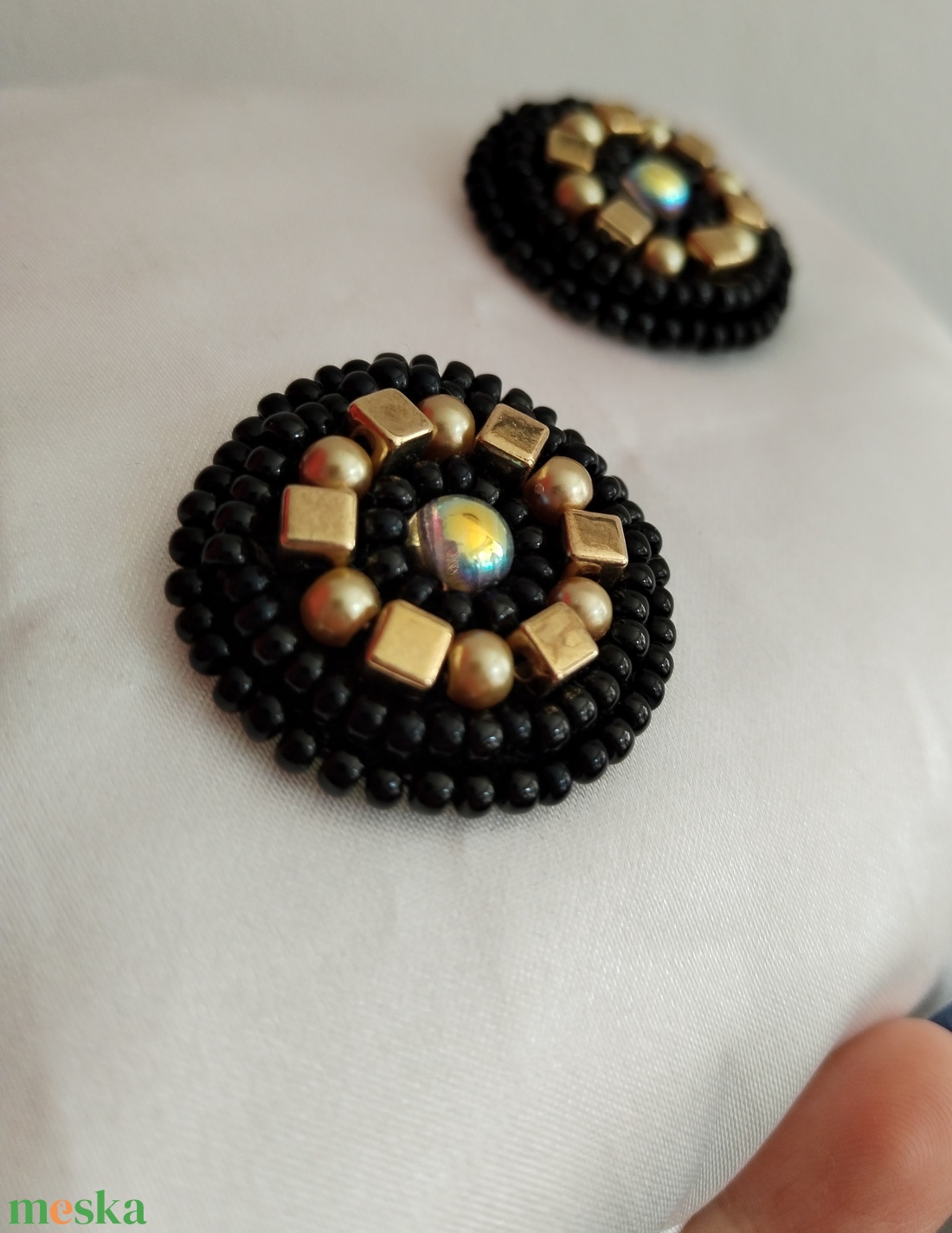 BG beszúrós fülbevaló - ékszer - fülbevaló - pötty fülbevaló - Meska.hu