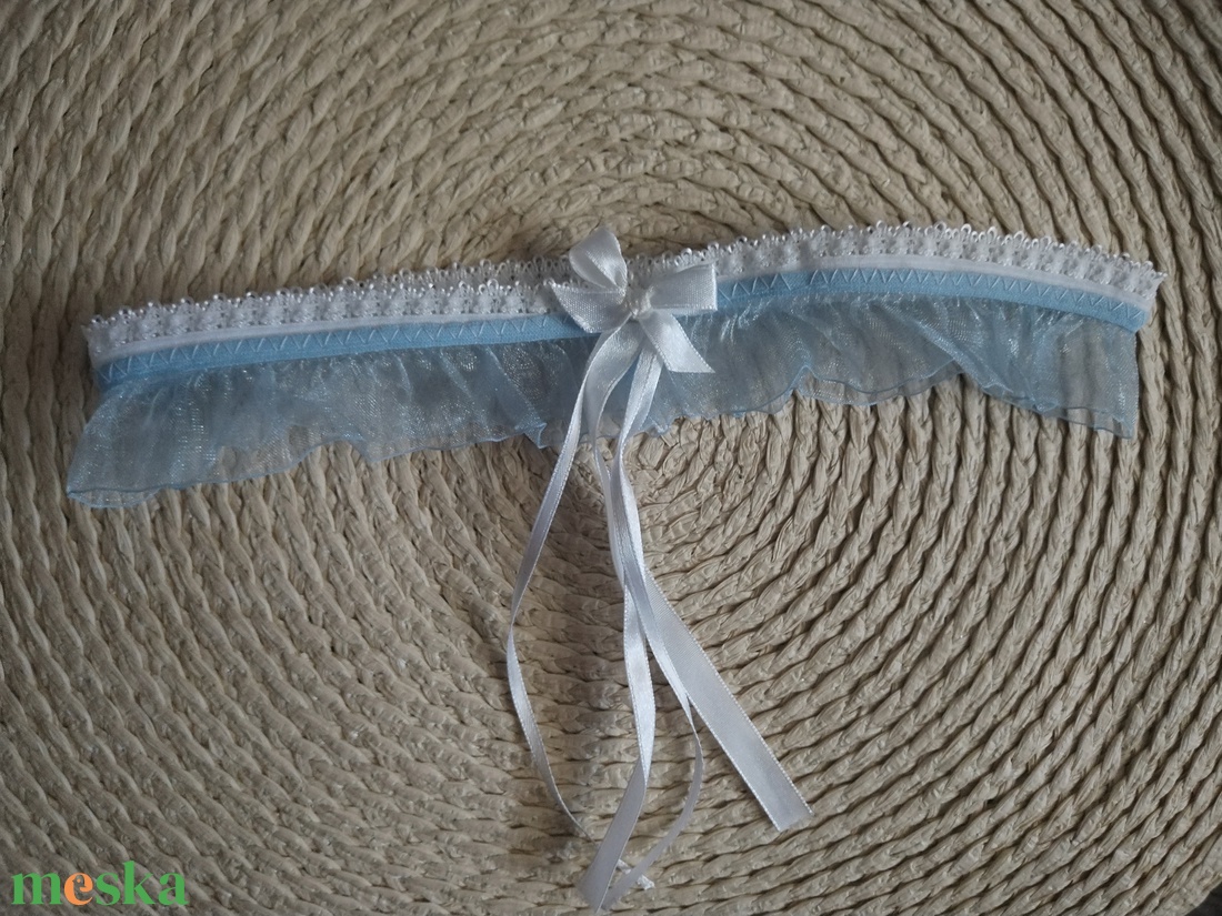 Harisnyakötő  - esküvő - kiegészítők - harisnyatartó & valami kék - Meska.hu