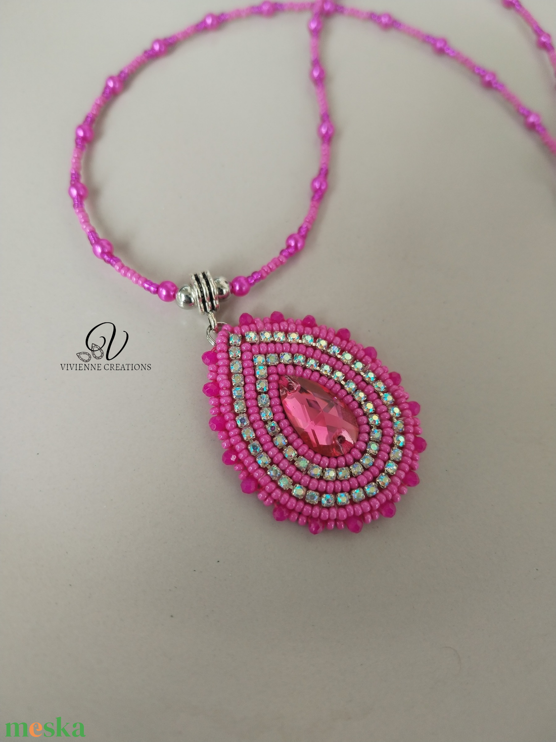Nireya nyaklánc pink színváltozat - ékszer - nyaklánc - medálos nyaklánc - Meska.hu Nireya nyaklánc pink színváltozat - ékszer - nyaklánc - medálos nyaklánc - Meska.hu