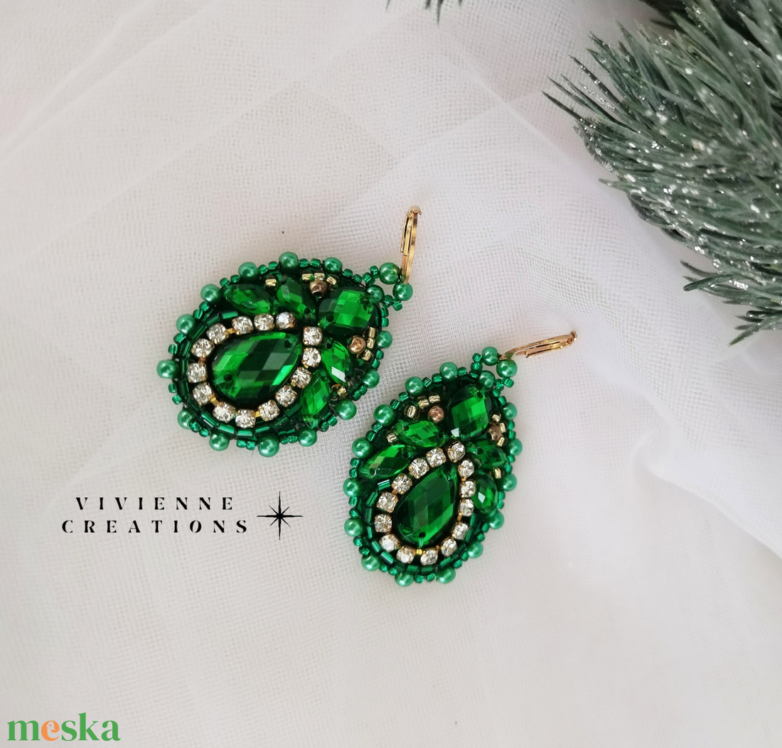 Sparkle green fülbevaló - ékszer - fülbevaló - lógó fülbevaló - Meska.hu