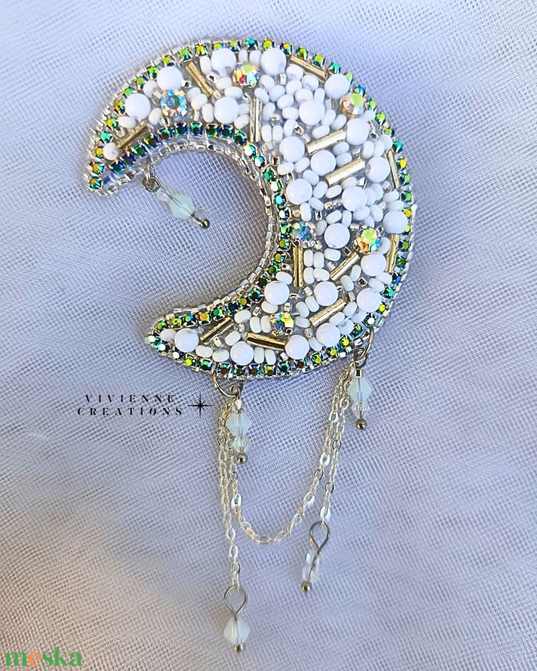 White Moon bross - ékszer - kitűző és bross - Meska.hu