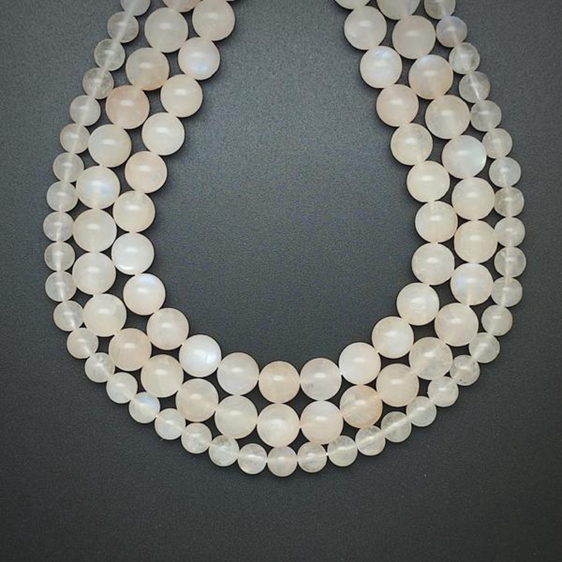 Holdkő fehér szivárvány golyó 8-9mm  ékszerkészítő alapanyag (füzér) - kellékek & szerszámok - ásvány alapanyag - ásványfüzér - Meska.hu Holdkő fehér szivárvány golyó 8-9mm  ékszerkészítő alapanyag (füzér) - kellékek & szerszámok - ásvány alapanyag - ásványfüzér - Meska.hu