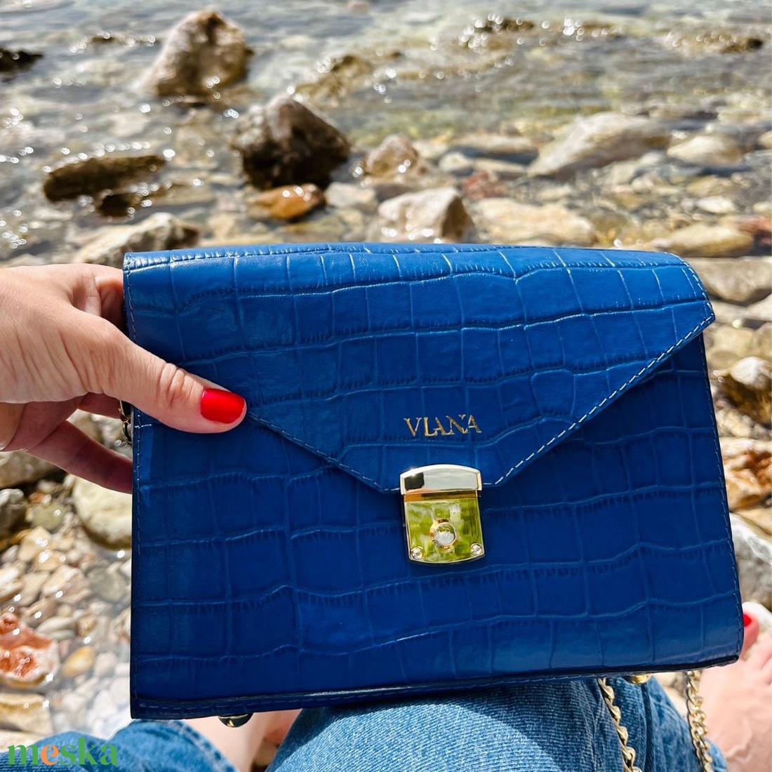 Kék krokodil mintás bőrtáska - választható pánttal - monogram nyomással (opcionális) - táska & tok - kézitáska & válltáska - alkalmi táska - Meska.hu