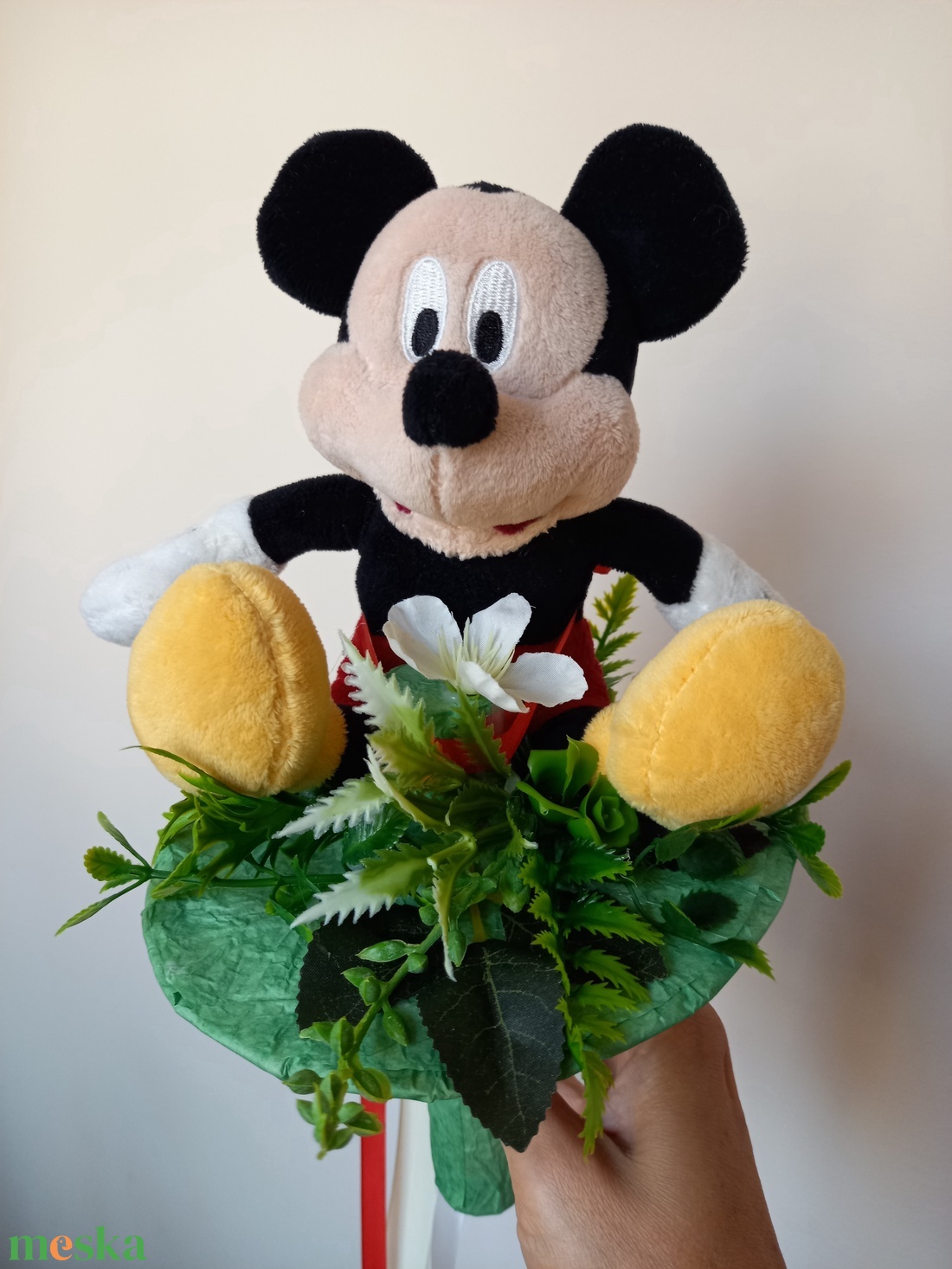 Ovis, óvodai ballagási örökcsokor Mickey egér plüssel - otthon & életmód - dekoráció - virágdekoráció - virágdekoráció - Meska.hu