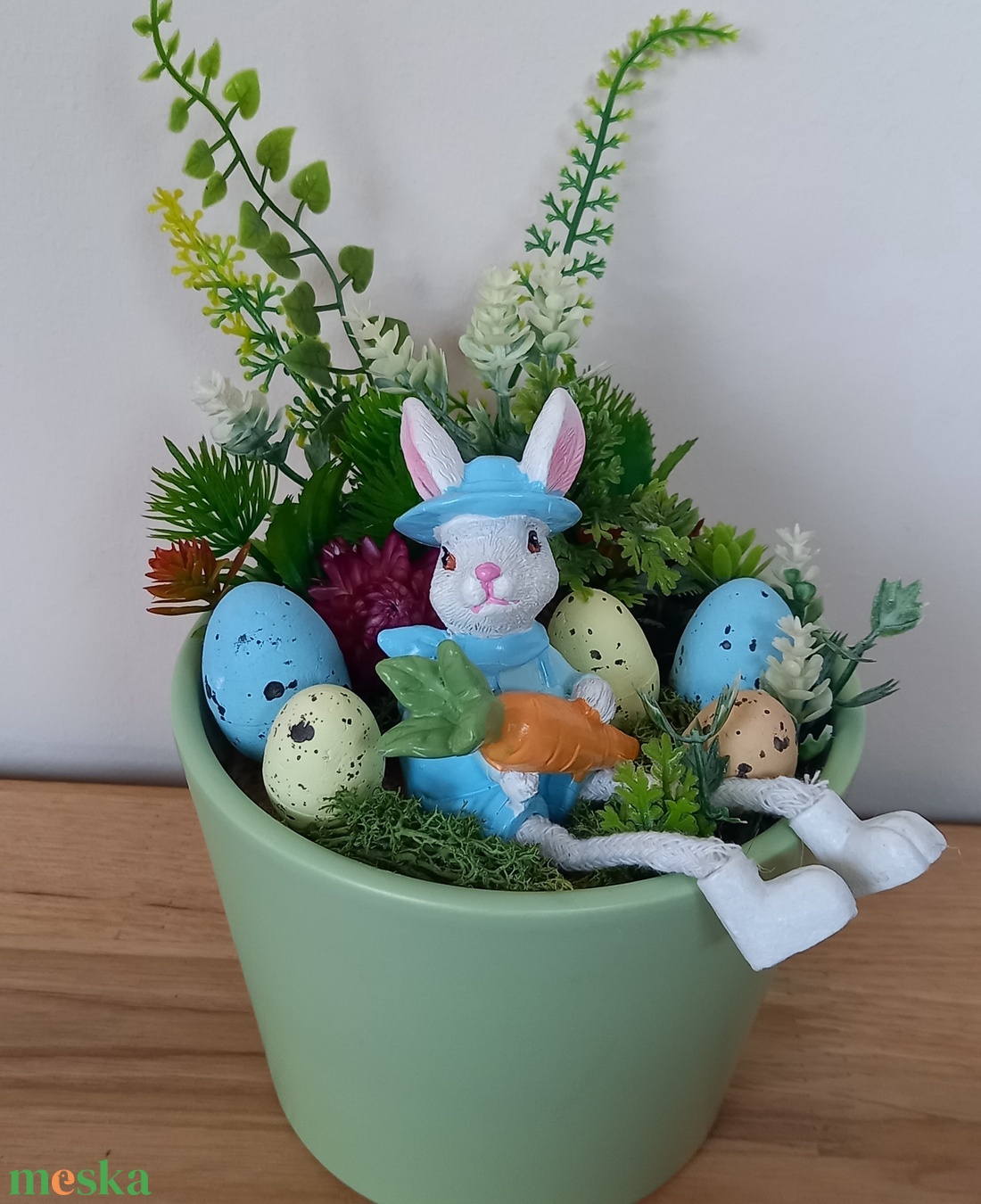Tavaszi húsvéti nyuszis asztaldísz - ünnepi díszek, dekorációk - húsvéti díszek és dekorációk - húsvéti virágos díszek - Meska.hu