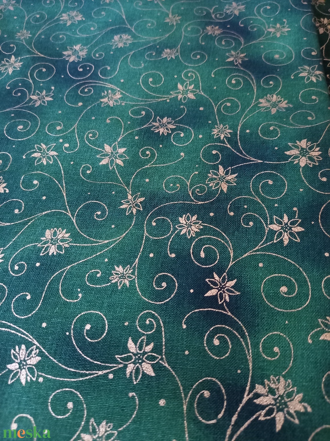 Textil szaloncukor zöld-arany-fehér - karácsony - karácsonyi lakásdekoráció - karácsonyfadíszek - Meska.hu
