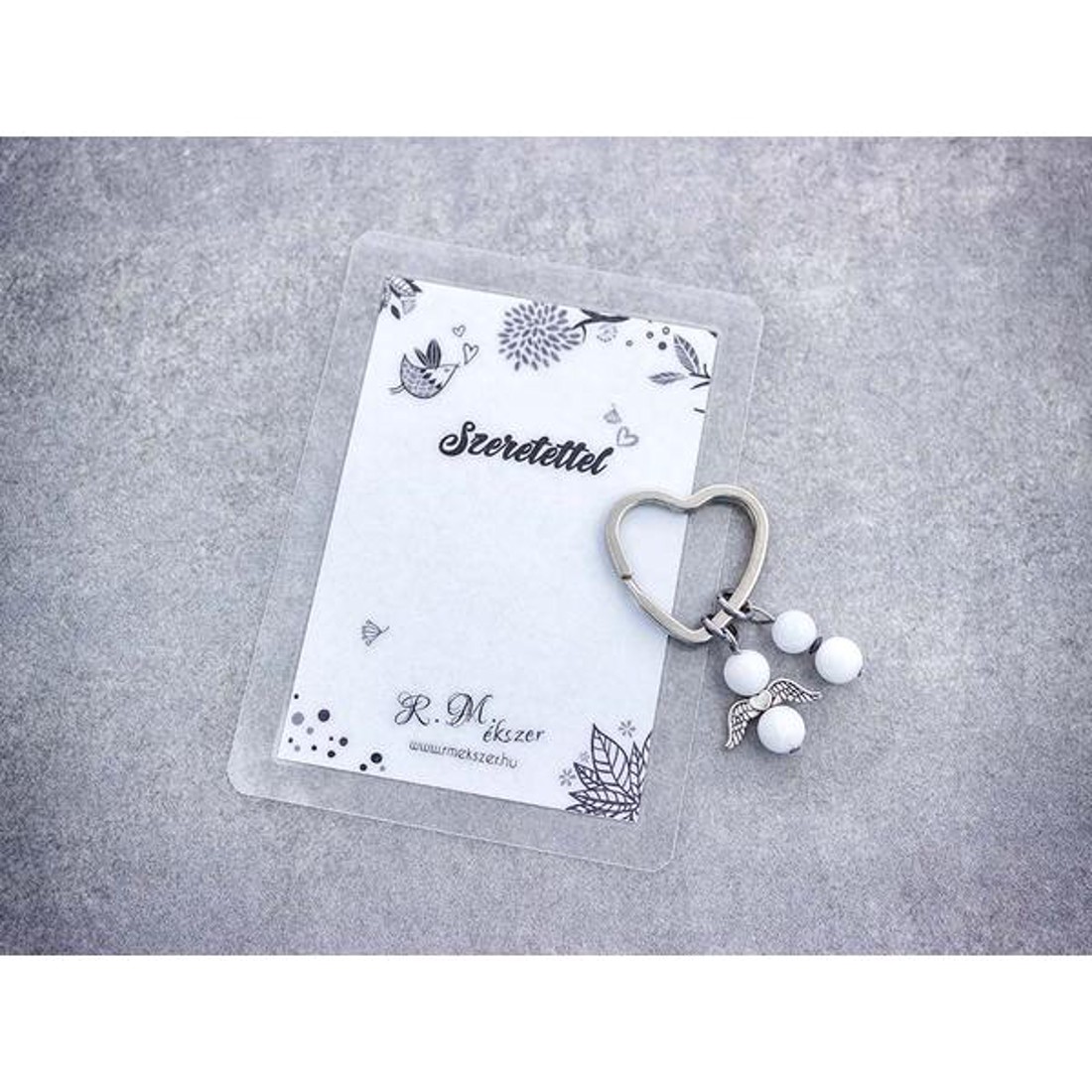 Szeretettel kulcstartó tejkvarccal - táska & tok - kulcstartó & táskadísz - kulcstartó - Meska.hu