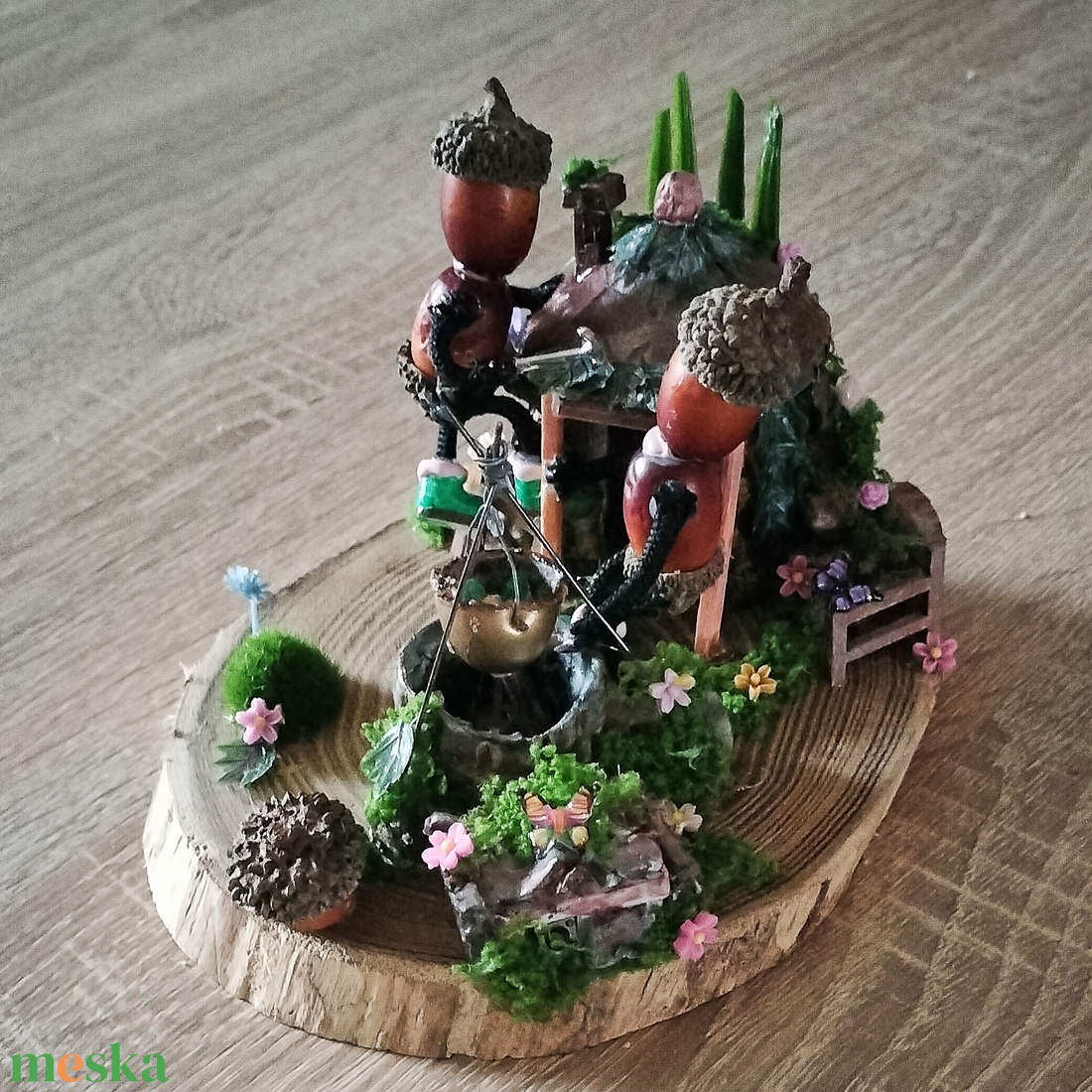 Mr. Egg Tat és a nagy tető javítás. - otthon & életmód - bútor - asztal - Meska.hu