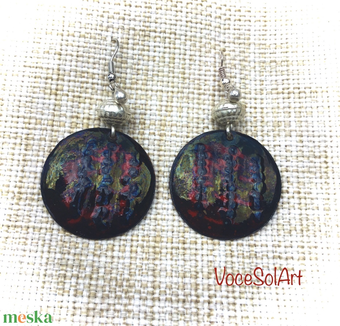 Titokzatos gyöngysor tűzzománc Fülbevaló - ékszer - fülbevaló - lógós kerek fülbevaló - Meska.hu